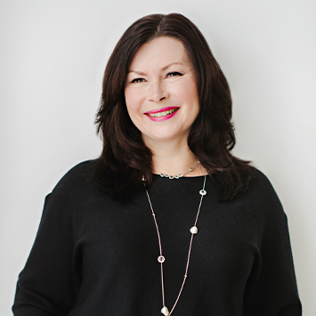Stephanie Smith, Accor